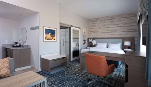 Zimmer, 1 King-Bett, Kühlschrank und Mikrowelle (Wet bar, Patio)