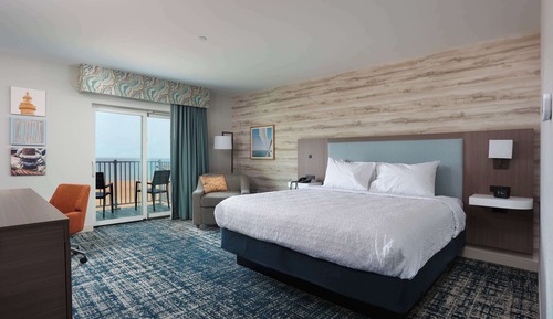 Zimmer, 1 King-Bett, Kühlschrank, Buchtblick