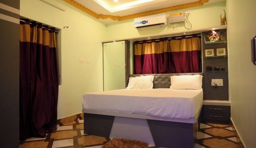 Deluxe Studio Suite