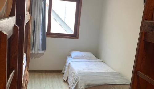 Business-Vierbettzimmer