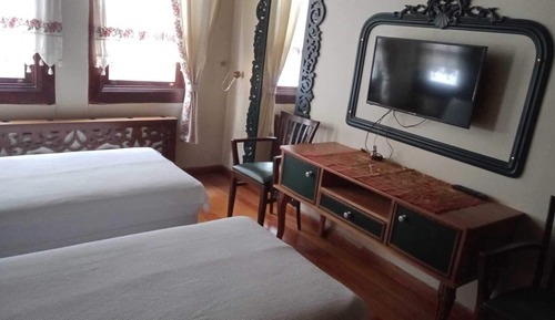 Standard-Zweibettzimmer