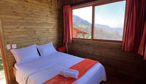 Standard-Doppelzimmer, Terrasse, Bergblick