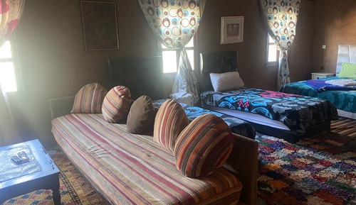 Traditional-Dreibettzimmer
