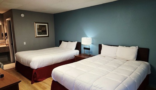 Zimmer, 2 Queen-Betten, Raucher, Kochnische