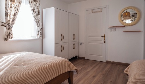 Standard-Vierbettzimmer