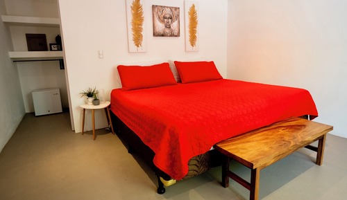 Deluxe-Zimmer, Poolblick