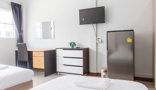 Basic-Doppel- oder -Zweibettzimmer