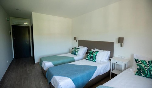 Dreibettzimmer, 3 Einzelbetten