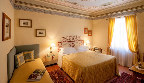 Familien-Vierbettzimmer