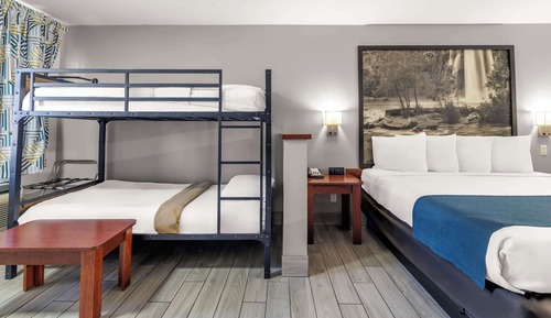 Standardzimmer, Mehrere Betten, Nichtraucher, Kochnische