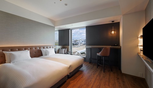 Superior-Zweibettzimmer, Mehrere Betten, Nichtraucher (Airport View, For 2 people)