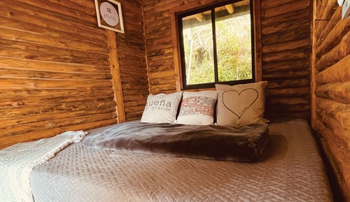 Familien-Ferienhütte, Whirlpool, Stadtblick