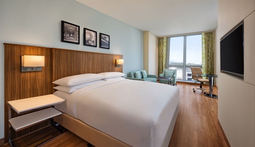 Premium-Zimmer, 1 King-Bett, Nichtraucher (View)