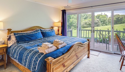 Apartment (3 Bedrooms)