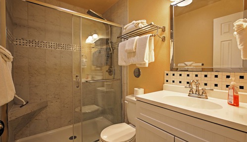 Apartment (3 Bedrooms)