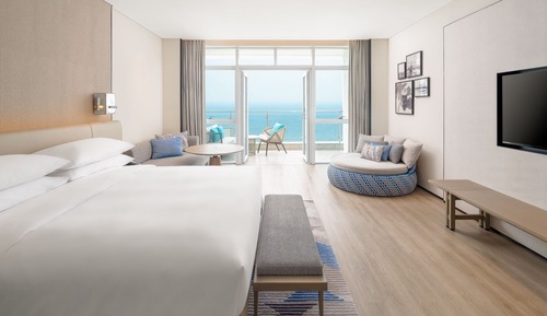 Premier-Zimmer, 1 King-Bett, Balkon, Meerblick
