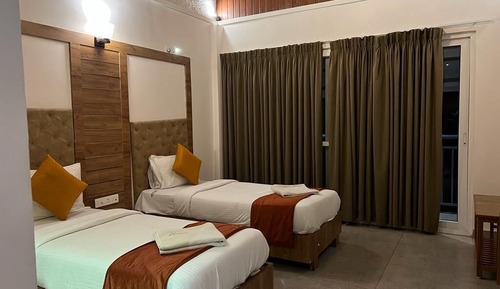 Premium-Zimmer, 2 Einzelbetten, Balkon