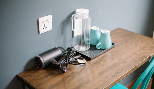 Zweibettzimmer, ohne Fenster