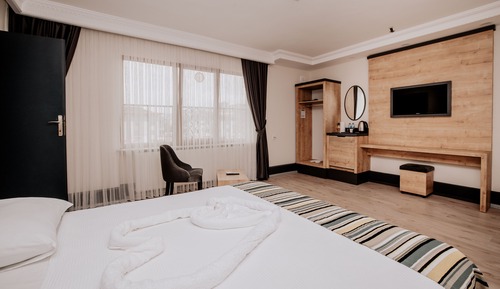 Elite-Suite