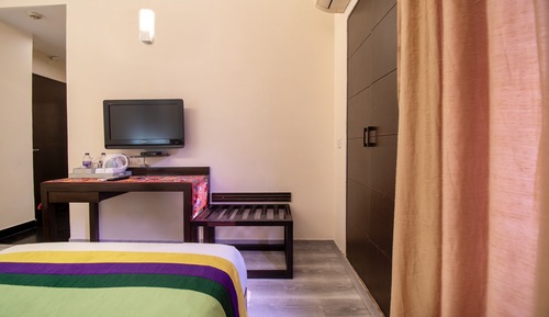 Standard-Doppel- oder -Zweibettzimmer