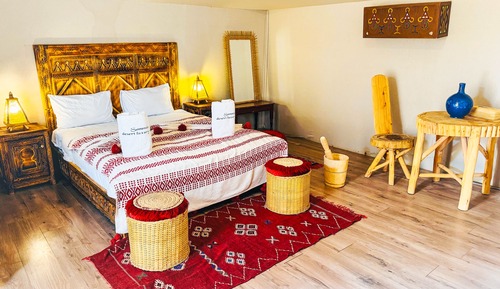 Standard-Doppel- oder -Zweibettzimmer