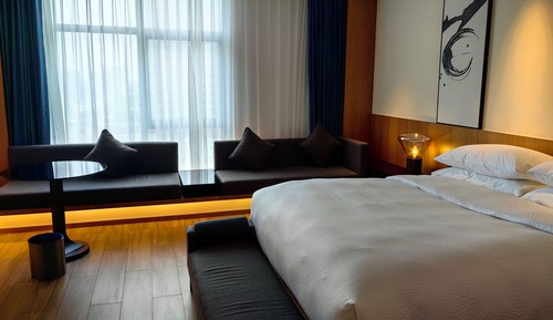 Superior-Zimmer, 1 King-Bett, Stadtblick