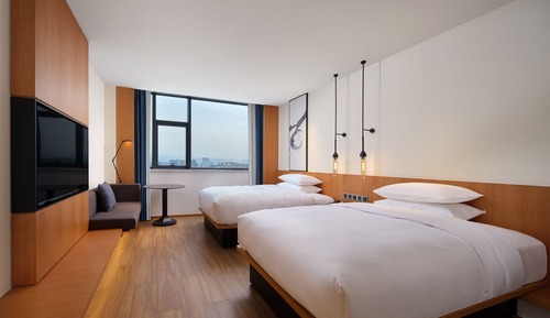 Standardzimmer, 2 Doppelbetten, Stadtblick
