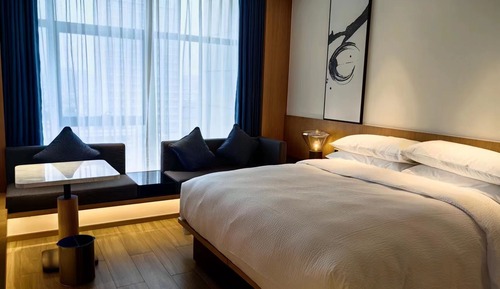 Business-Zimmer, 1 King-Bett, Stadtblick