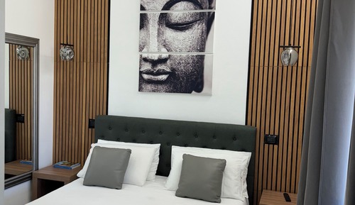 Deluxe-Apartment