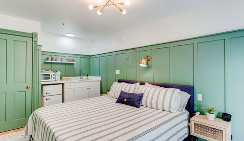 Deluxe-Studiosuite, Blick auf den Innenhof