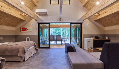 Luxury-Ferienhaus, Nichtraucher, Haustiere gestattet (Moonstone)