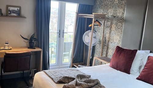 Comfort-Doppelzimmer, 1 Doppelbett, Balkon, Hügelblick