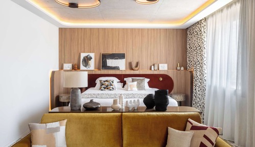 Junior-Suite, 1 Doppelbett und Schlafsofa