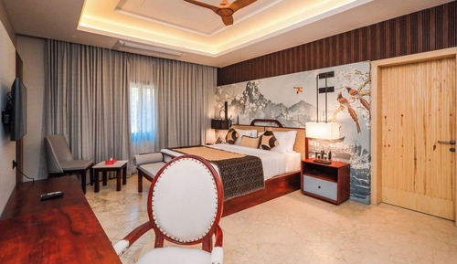 Grand-Suite, 2 Bäder, Blick auf die Anlage