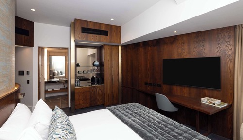 Accessible Superior King Room