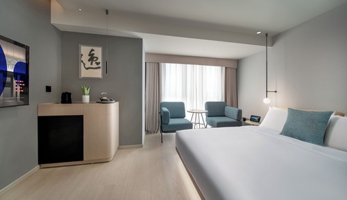 Senior-Doppelzimmer, 1 Schlafzimmer, Nichtraucher, Stadtblick