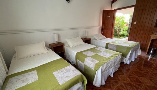 Standard-Dreibettzimmer