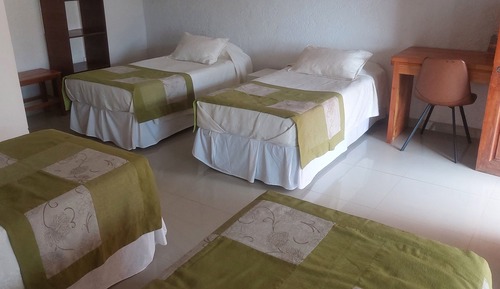 Familien-Vierbettzimmer