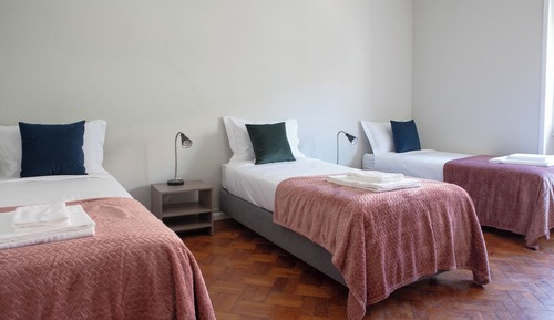 Classic-Dreibettzimmer, Nichtraucher, Gemeinschaftsbad