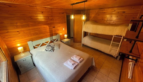 Traditional-Ferienhütte