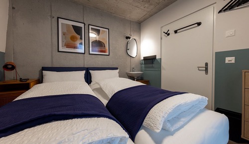 Standard-Doppel- oder -Zweibettzimmer