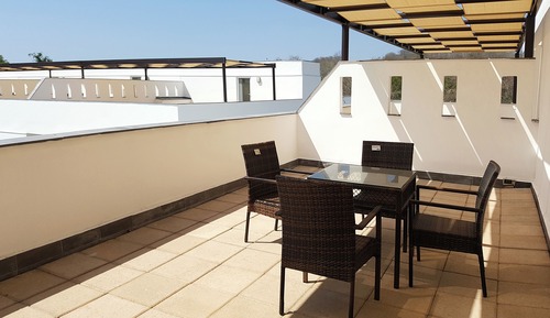 9 Bahías Condo Roof