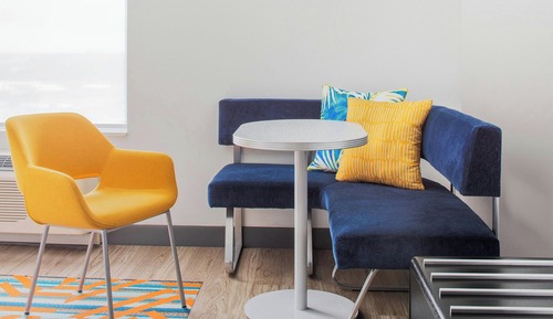 Zimmer, 1 King-Bett, Nichtraucher, Eckzimmer (Mobility Accessible, Tub)