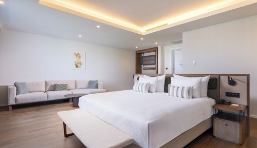 PENTHOUSE SEA VIEW (ADULT ZONE)