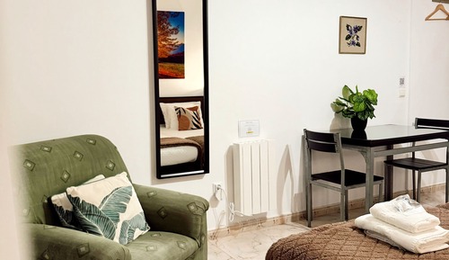Standard-Dreibettzimmer, Gemeinschaftsbad, Gartenblick