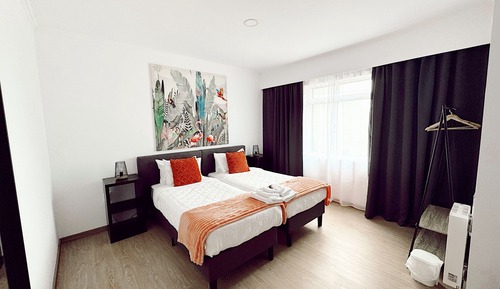Superior-Dreibettzimmer, Gemeinschaftsbad