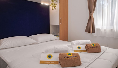 Comfort Mobile Home, 2 Bedrooms, Accessible