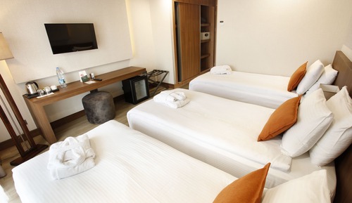 Deluxe-Dreibettzimmer, 1 Schlafzimmer, Bergblick