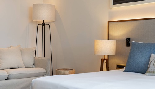 Doppelzimmer, Terrasse (Garden & Pool View)