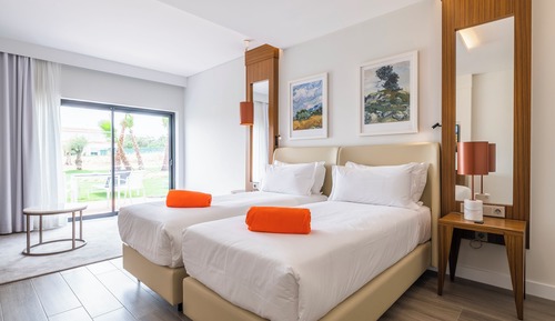 Classic-Doppel- oder -Zweibettzimmer